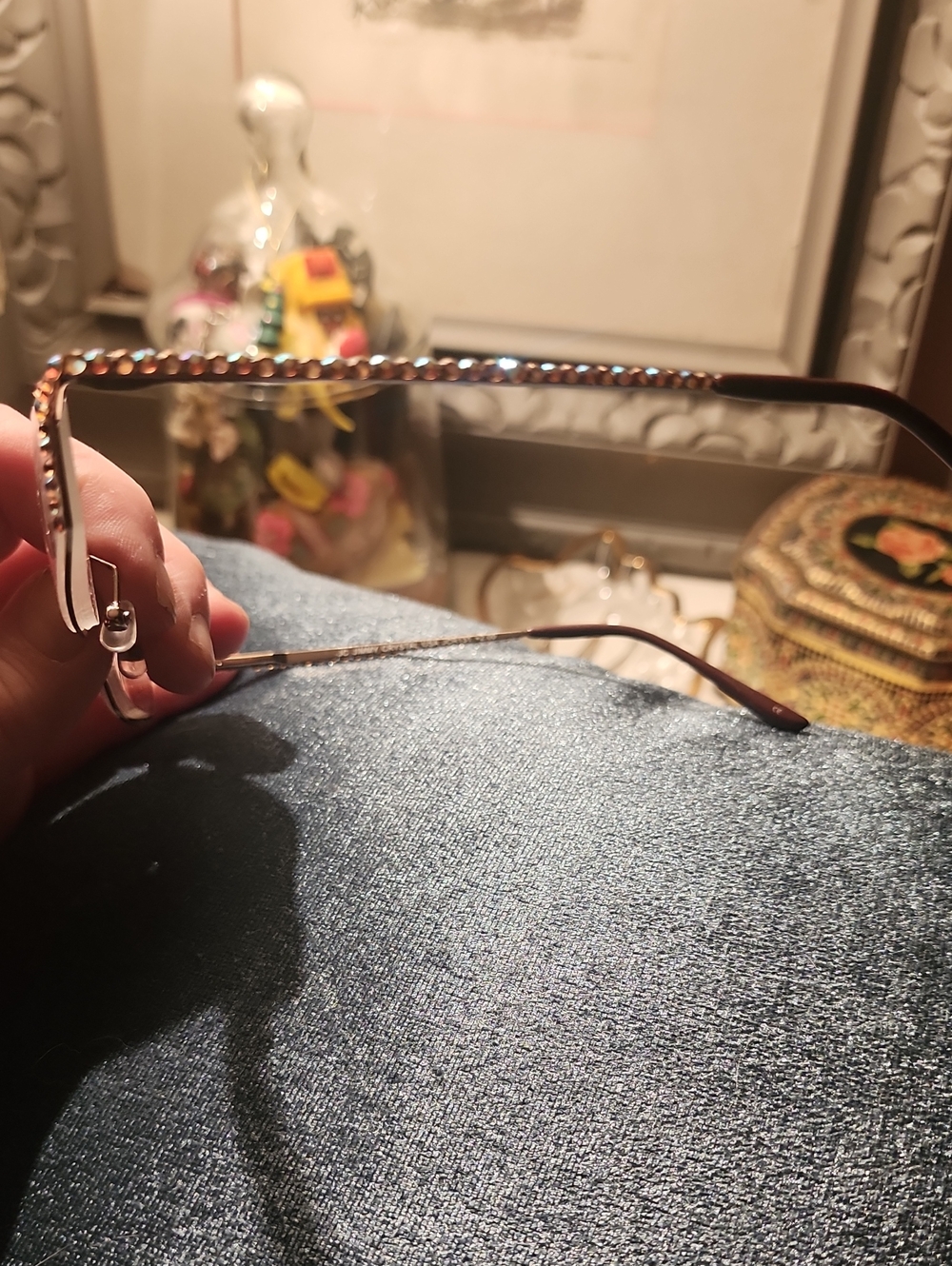 Jimmy Crystal Swarovski Crystals. Rectangular Metal Reading Glasses in Rose Gold - Picture 2 of 4